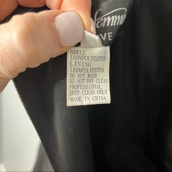 La Femme Off The Shoulder Jersey Fit & Flare Gown Prom Dress Size 14W Black - Picture 11 of 12